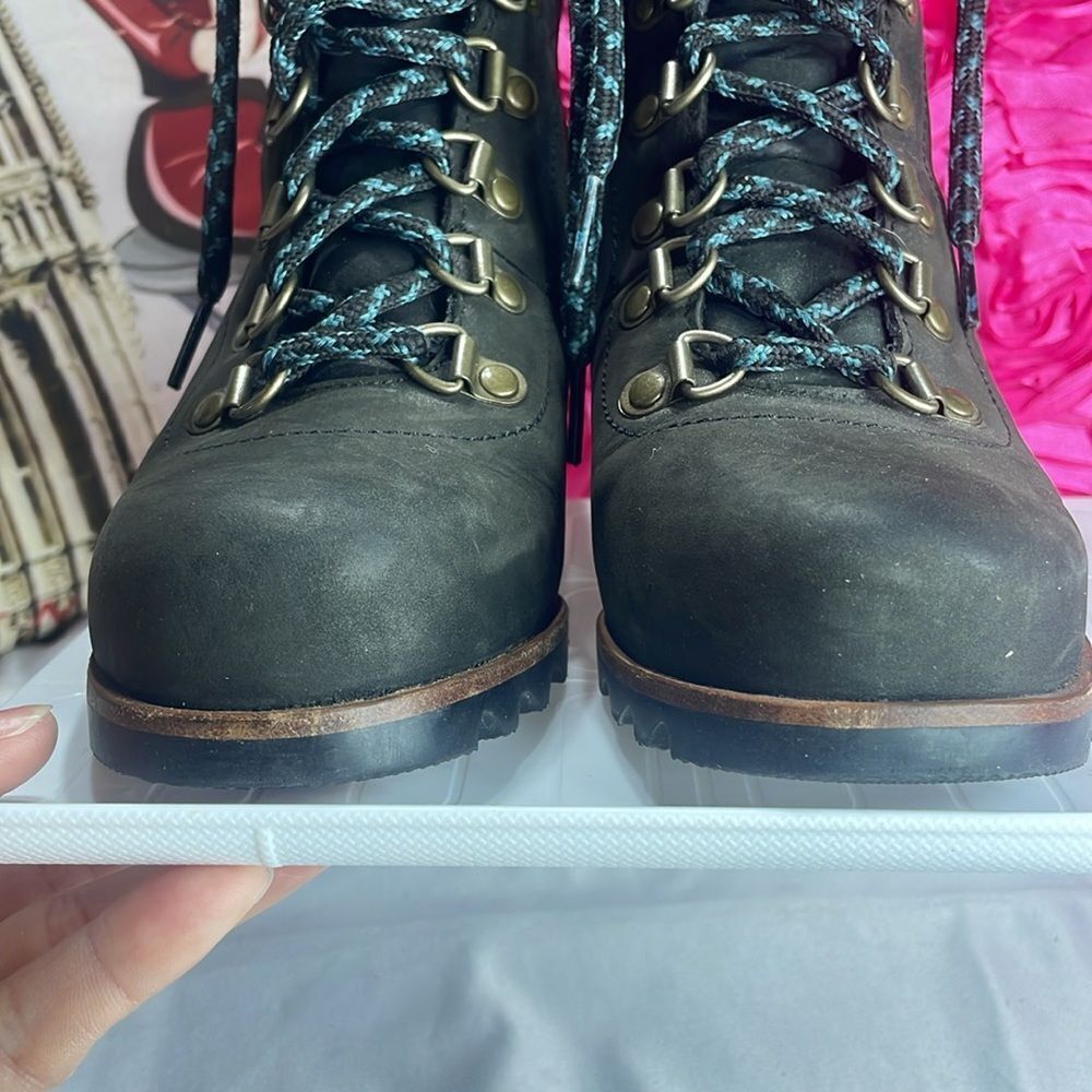 Sorel Conquest Waterproof Wedge BootsWomen's Leather Olive-Dark Grey Size 6 - Picture 7 of 15